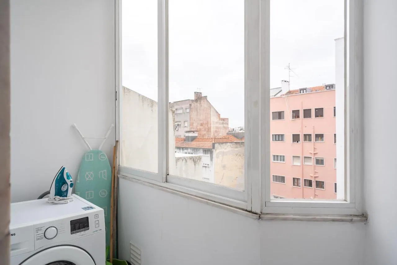 Spacious 3 Bedroom Apartment In The Heart Of Arroios Lisboa Portugal