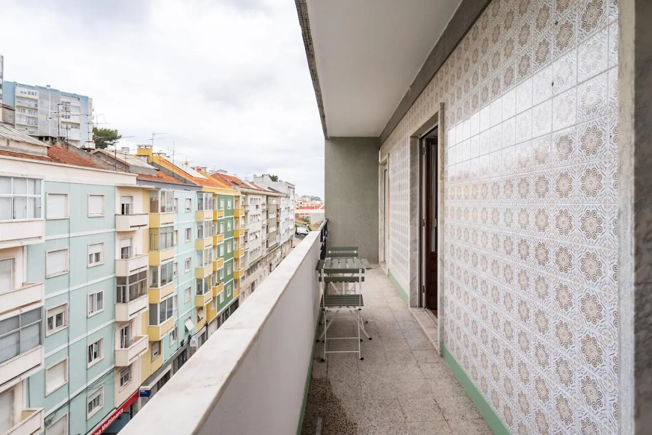 Spacious 3 Bedroom Apartment In The Heart Of Arroios Lisboa Portugal